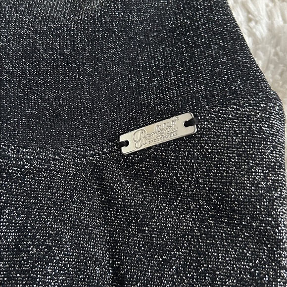 Bombshell Sportswear Glittery Black Scrunch Butt Leggings - Picture 3 of 5